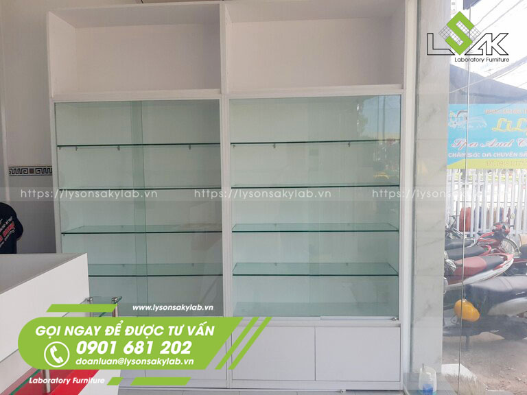 Tủ trưng bày sản phẩm / sample cabinet 1200x400x2000 DxRxC