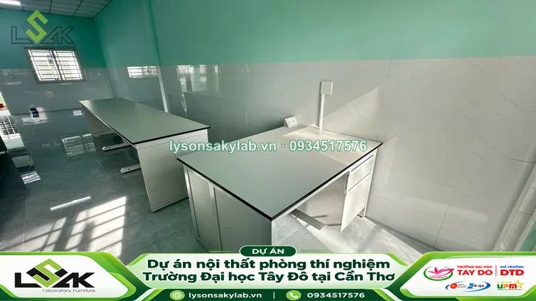 He bàn thí nghiệm trung tâm